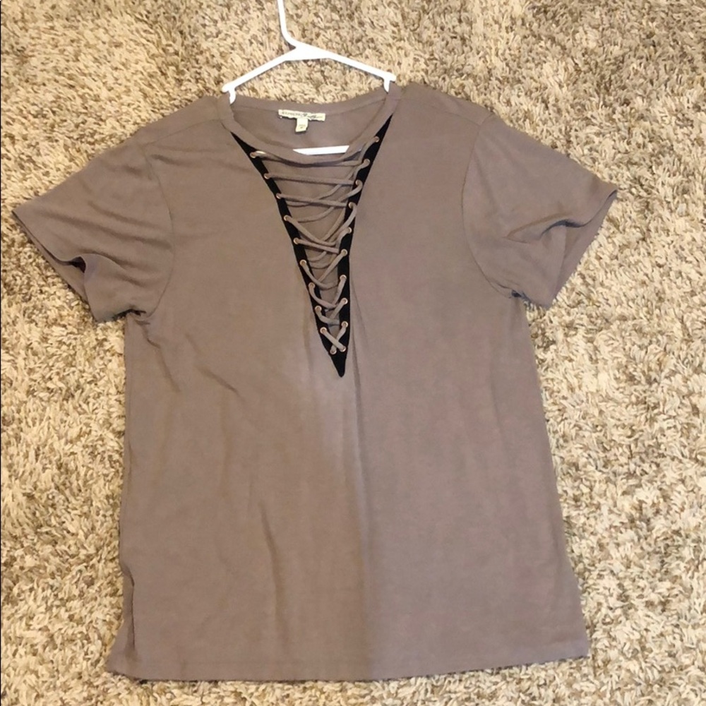 Express Front Detail Top